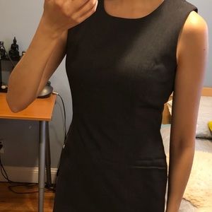 Elegant dress perfect for the office